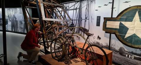 20211005-EvanDrie-Ooipolder04-museum-fiets-1536x717