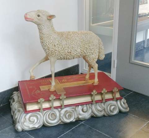 20231005-GH-Kruisherenklooster-55-schaap-Large-1024x953