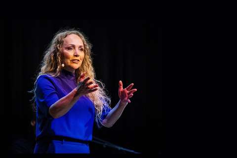 Sabine Uitslag in plenair programma | Krachtig ouder worden bijeenkomst