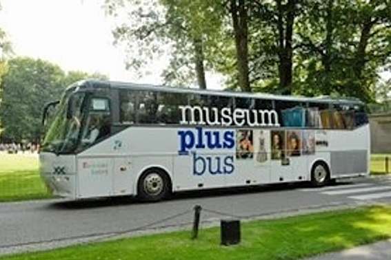 MuseumPlusBus