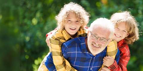 anbo-pcob-opa-met-kleinkinderen-hero
