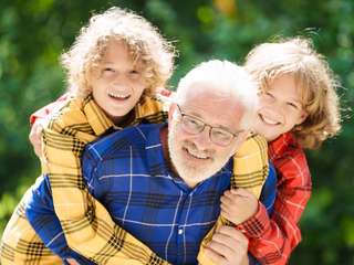 anbo-pcob-opa-met-kleinkinderen-hero