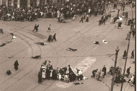 De Dam op 7 mei ANBO-PCOB