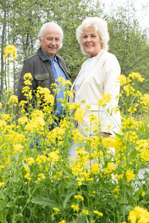 Cor en Marianne staande afbeelding ANBO-PCOB