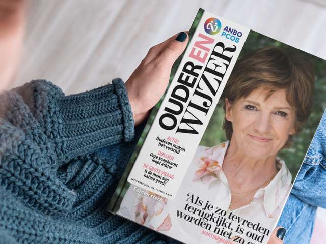anbo-pcob-ouderenwijzer-2024-01-cover-op-schoot