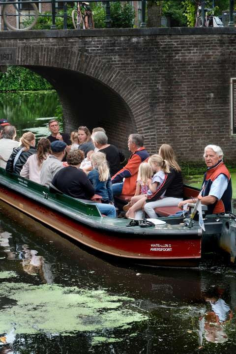 anbo-pcob-ouderenwijzer-verschilmaker-frans-burgering-staand