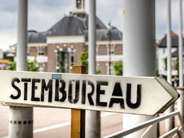 anbo-pcob-tweede-kamerverkiezingen-stembureau