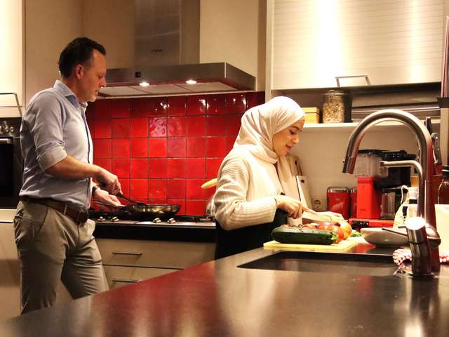 jong-over-oud-zainab-al-rashed-koken-keuken-anbo-pcob