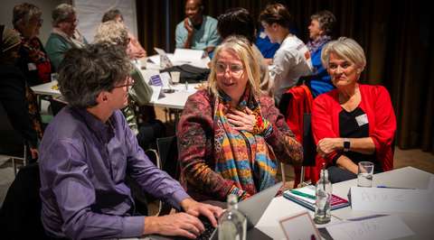 Pieter Hilhorst aan gesprekstafel | Krachtig ouder worden