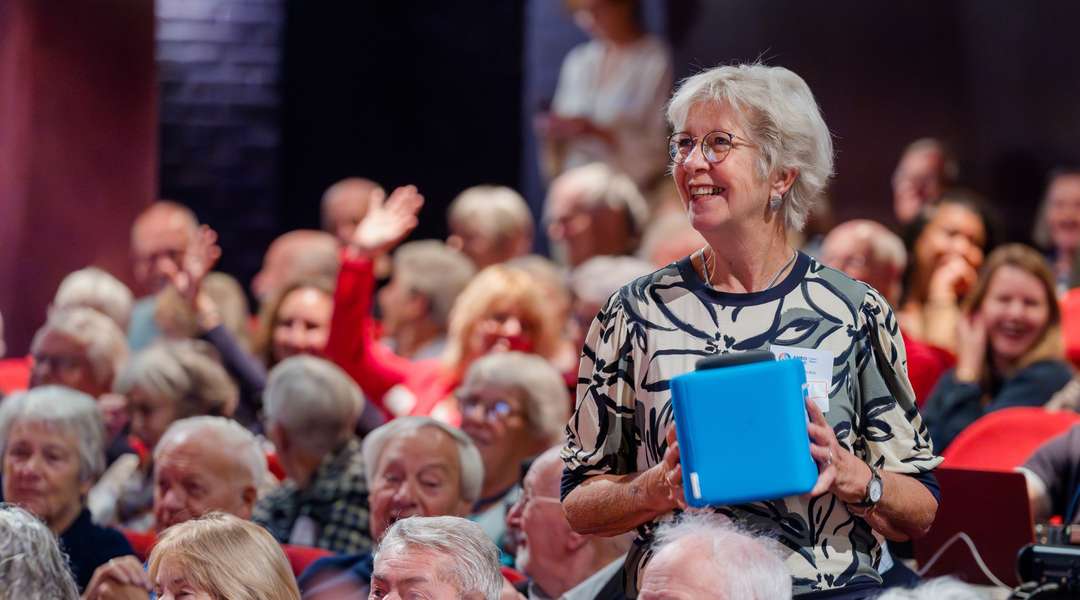 Krachtig ouder worden | dame dobbelsteen | Krachtig ouder worden