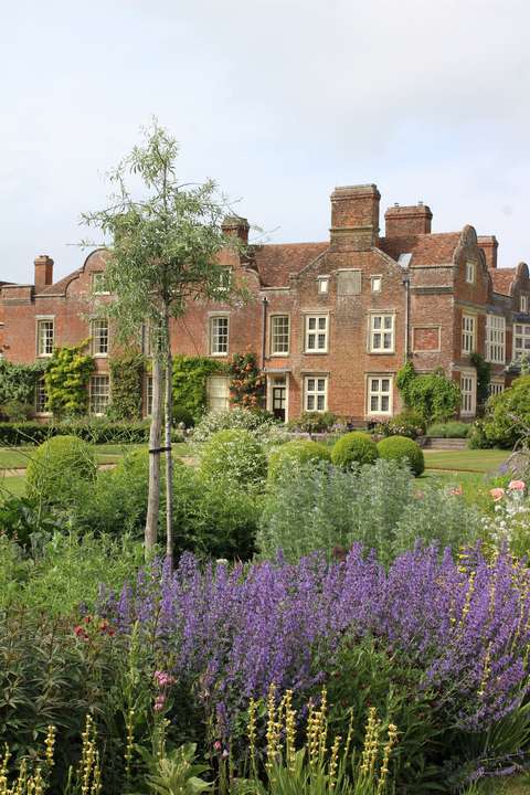 Kasteel engelse tuinen - OuderENwijzer