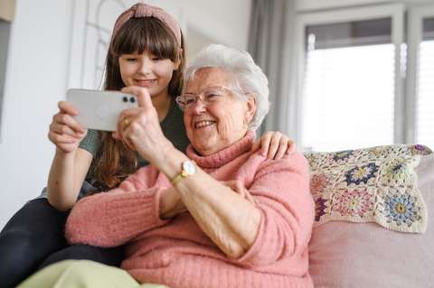 anbo-pcob-beeld-kleinkind-oma